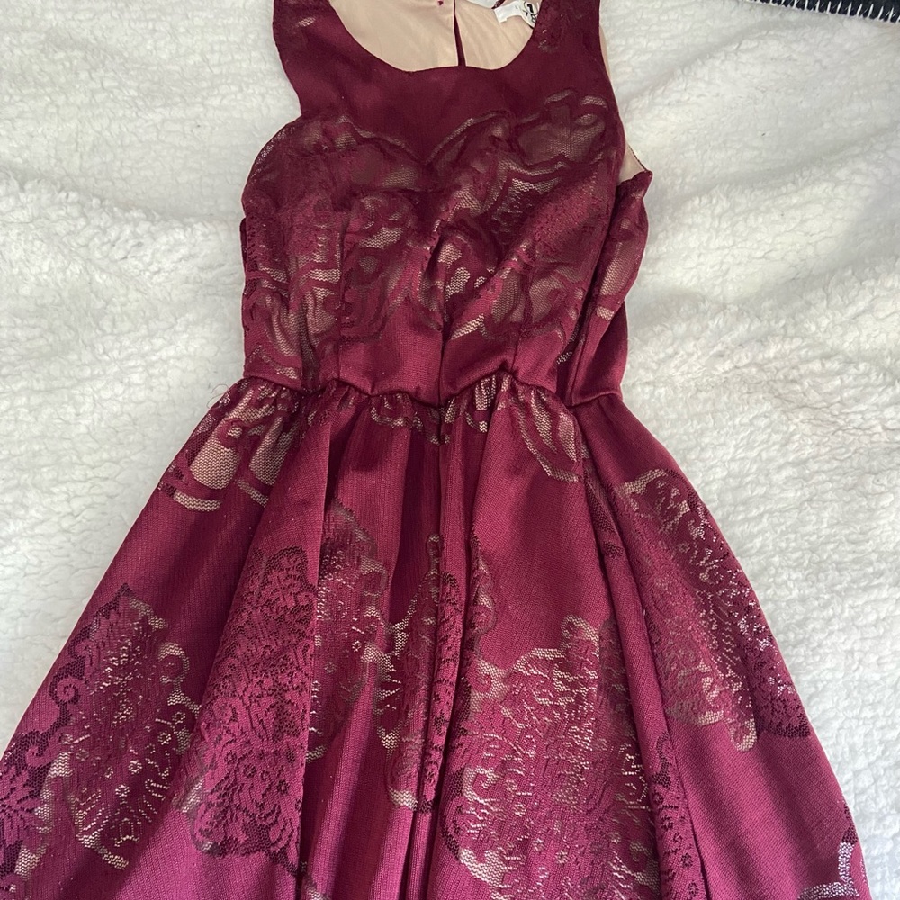 Maroon Lace Dress (will wash clothes to get them fresh & wrinkles out)!
